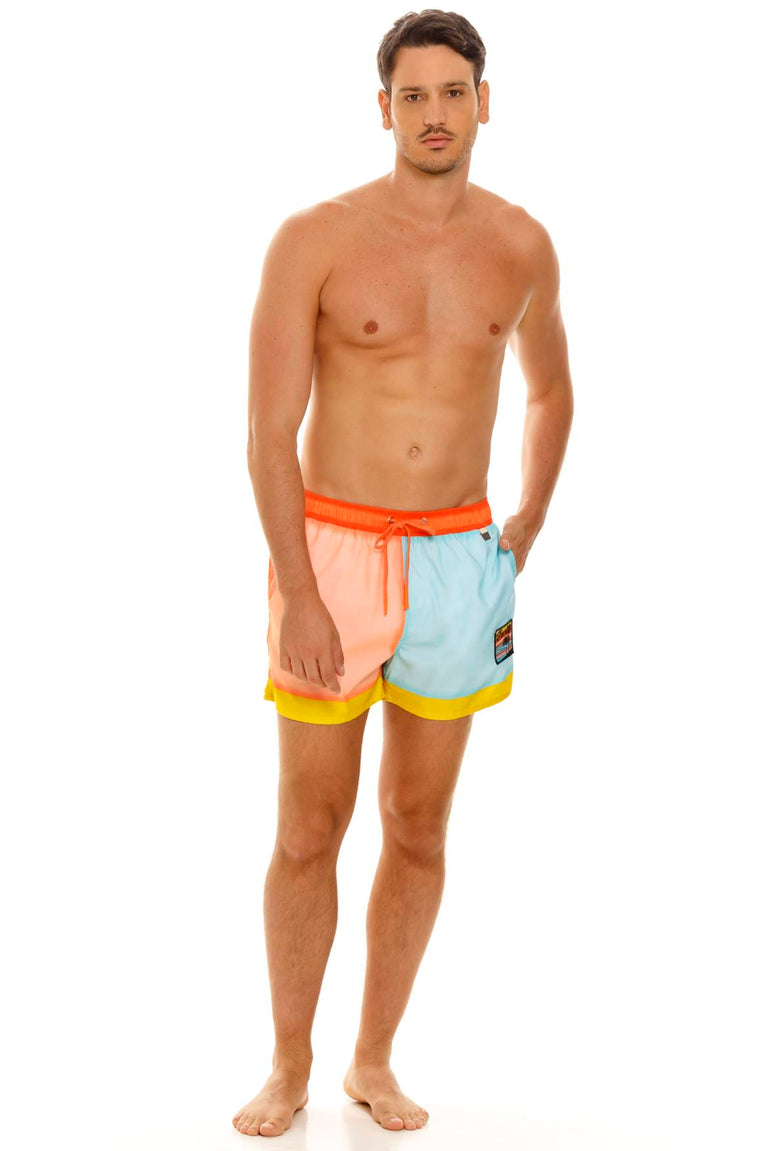 Main image -  praia-cassius-mens-trunk-11177-front-with-model